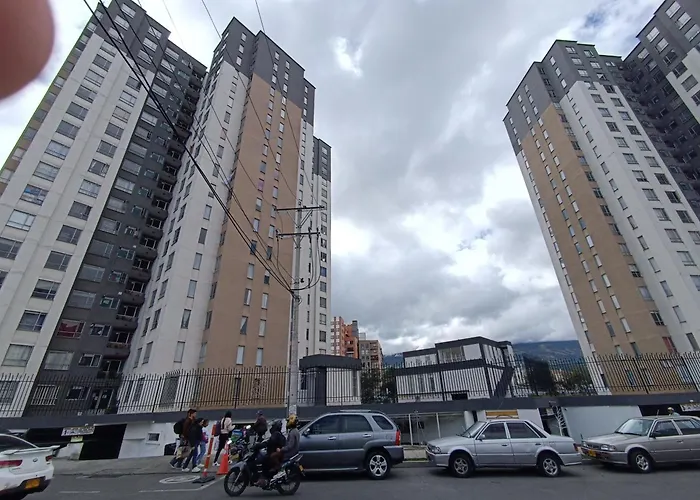 Comodo Apartamento Central