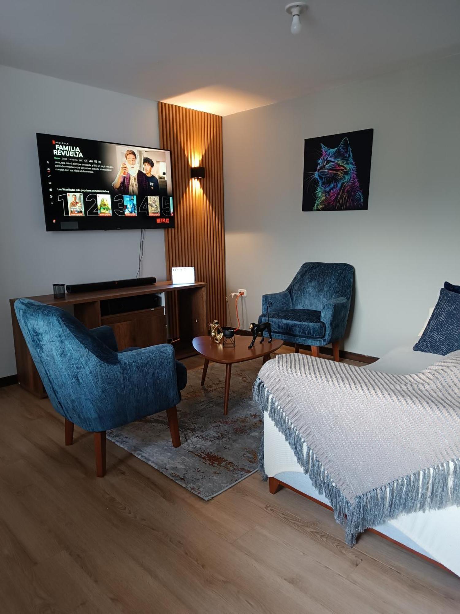 Apartment Comodo